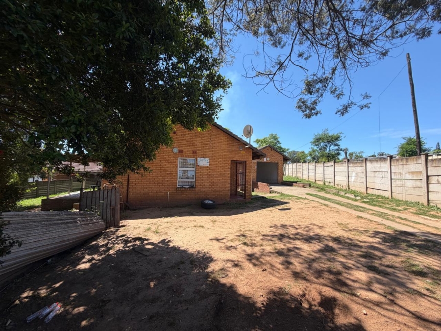 20 Bedroom Property for Sale in Southernwood Eastern Cape